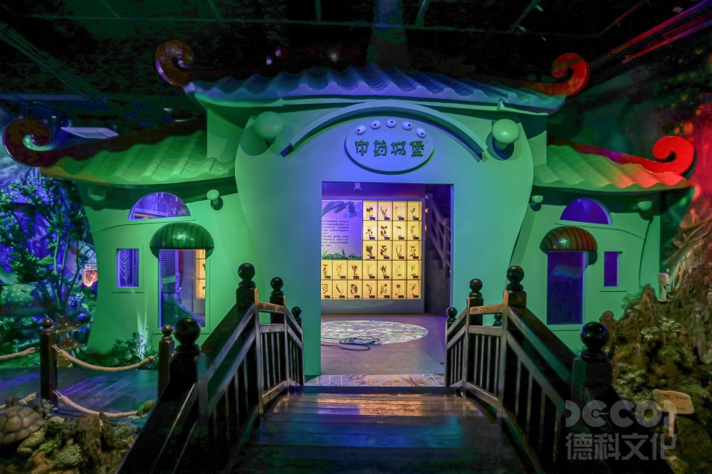 如何在科技展廳設(shè)計中平衡展示和參與的需求？