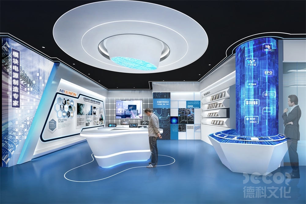 VR展館設計中如何利用音頻和聲效增強觀眾體驗？